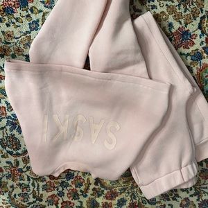 Saski Collection Cropped Sweater Set.